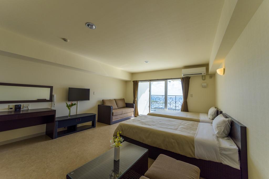 Condominium Hotel Monpa Chatan Zewnętrze zdjęcie